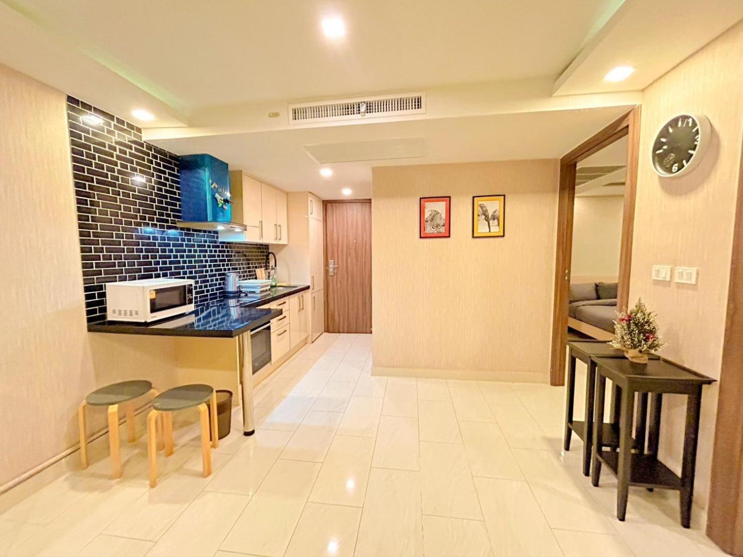 Grand Avenue Residence Condominium 芭達亞 外观 照片
