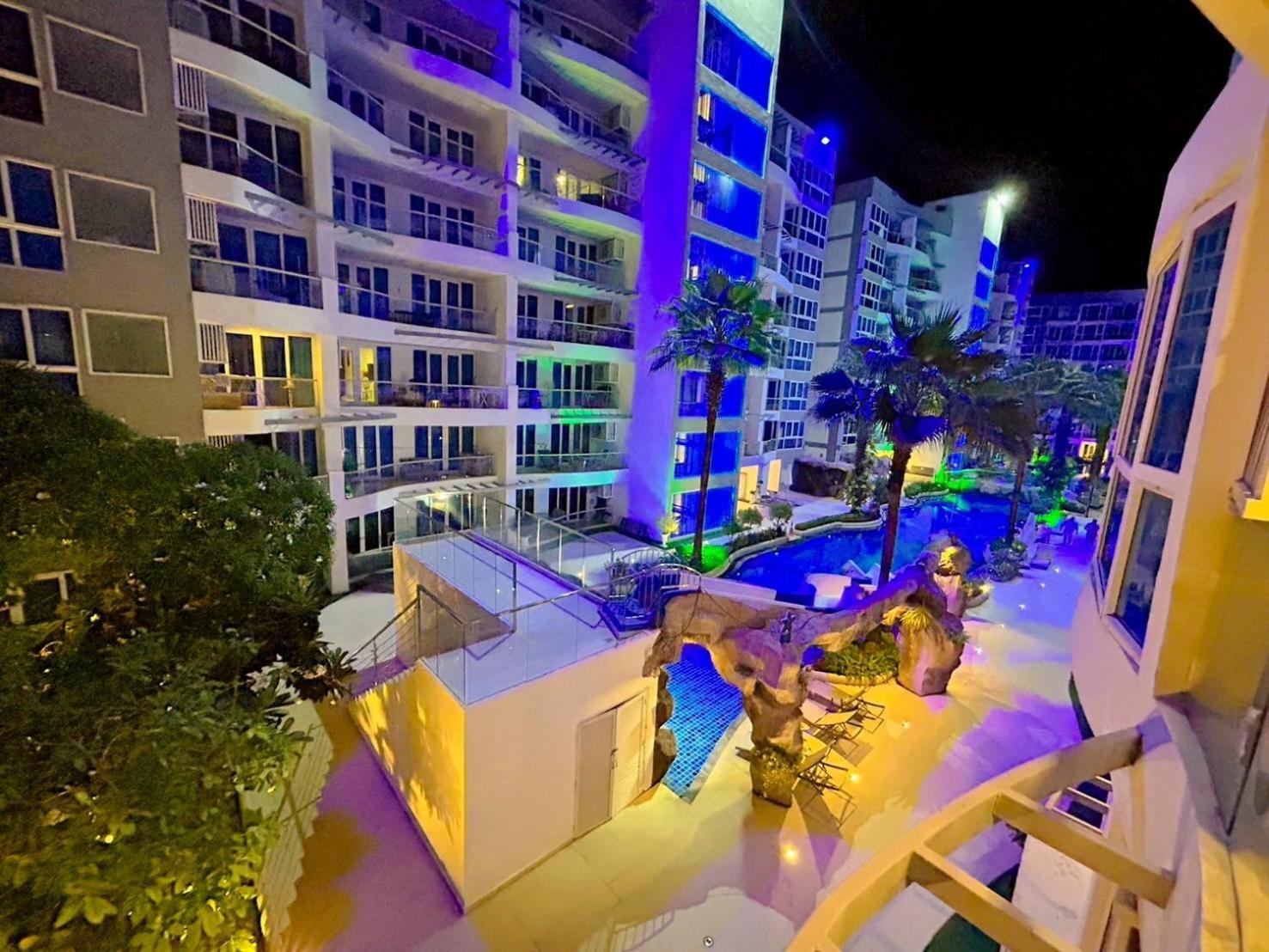 Grand Avenue Residence Condominium 芭達亞 外观 照片