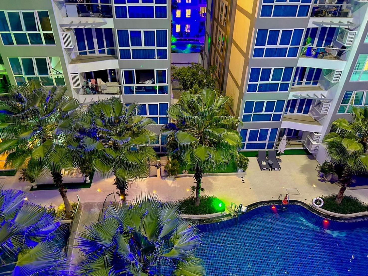 Grand Avenue Residence Condominium 芭達亞 外观 照片