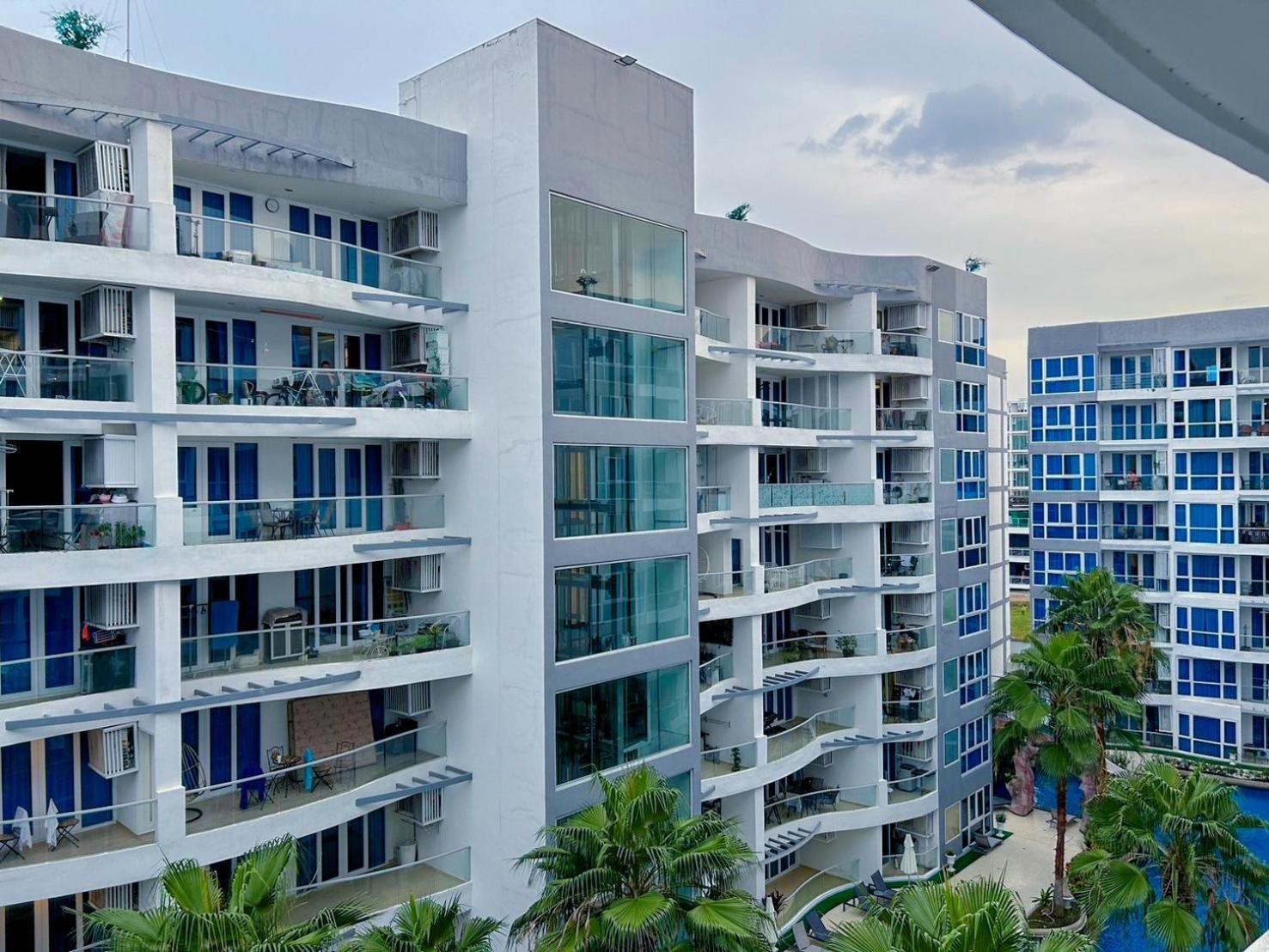 Grand Avenue Residence Condominium 芭達亞 外观 照片