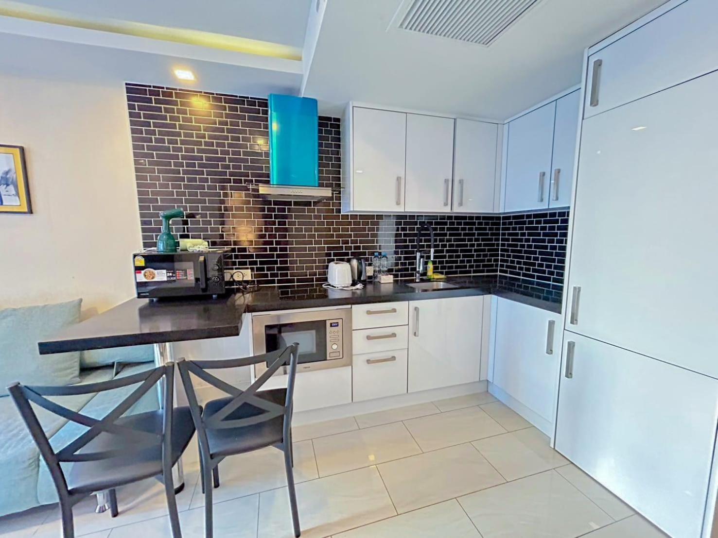 Grand Avenue Residence Condominium 芭達亞 外观 照片
